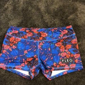 FLEO shorts